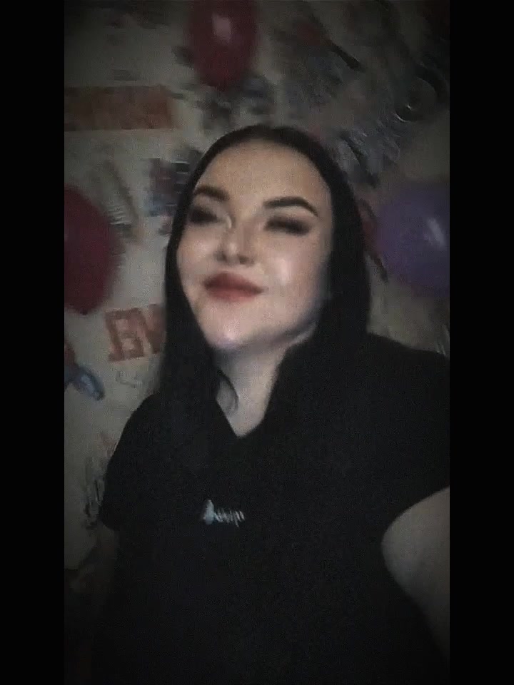 @♡𝓐𝓷𝓰𝓮𝓵𝓲𝓷𝓪♡