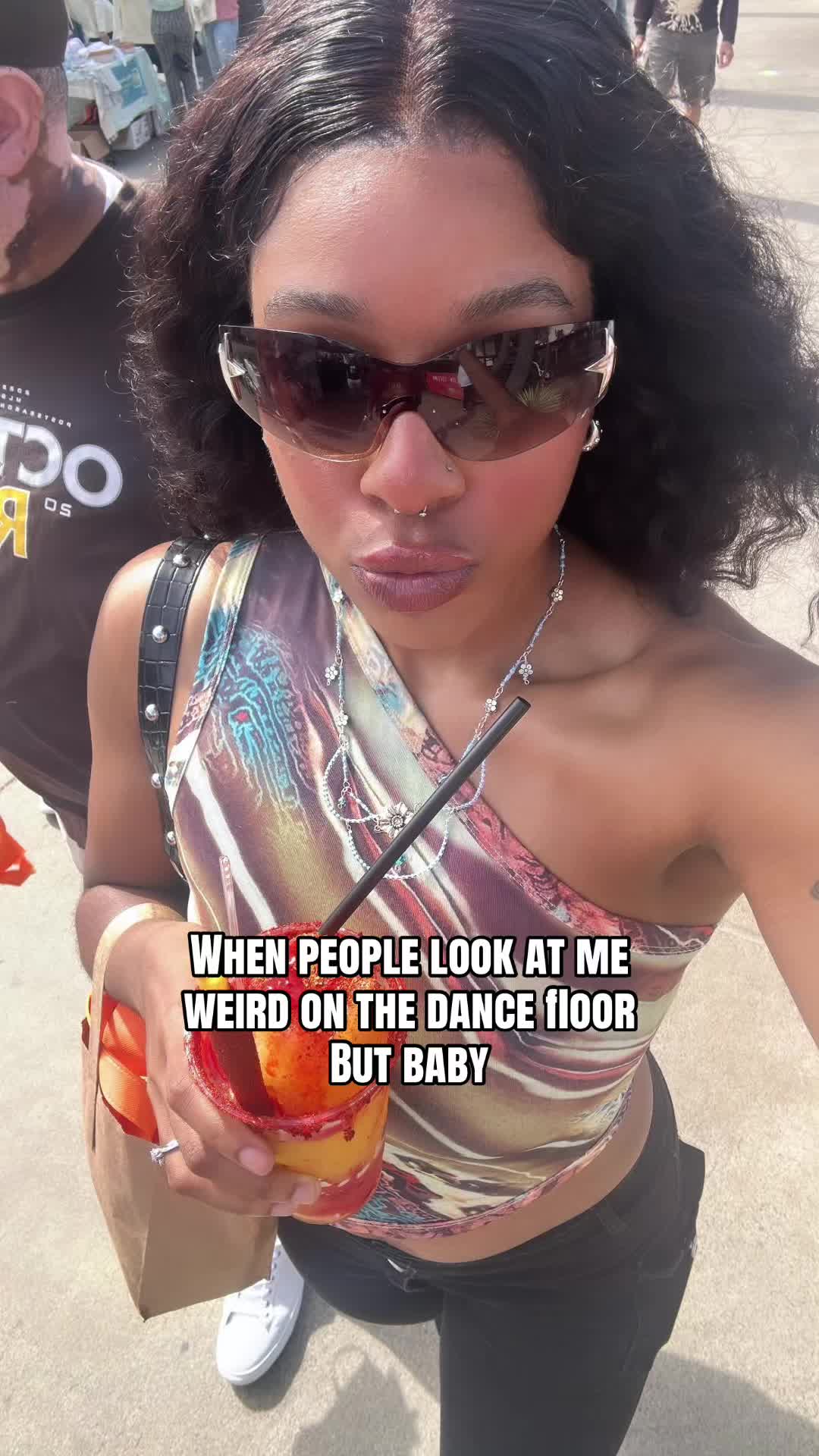 @Risa