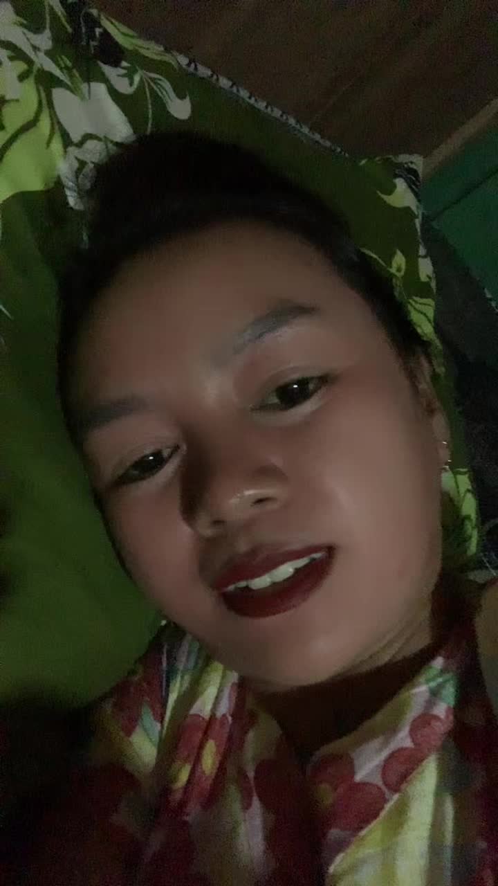 @Risnawathyy