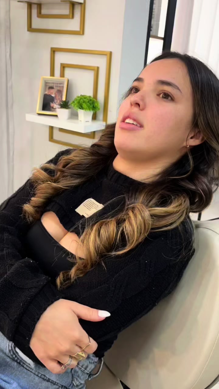 @Viviane