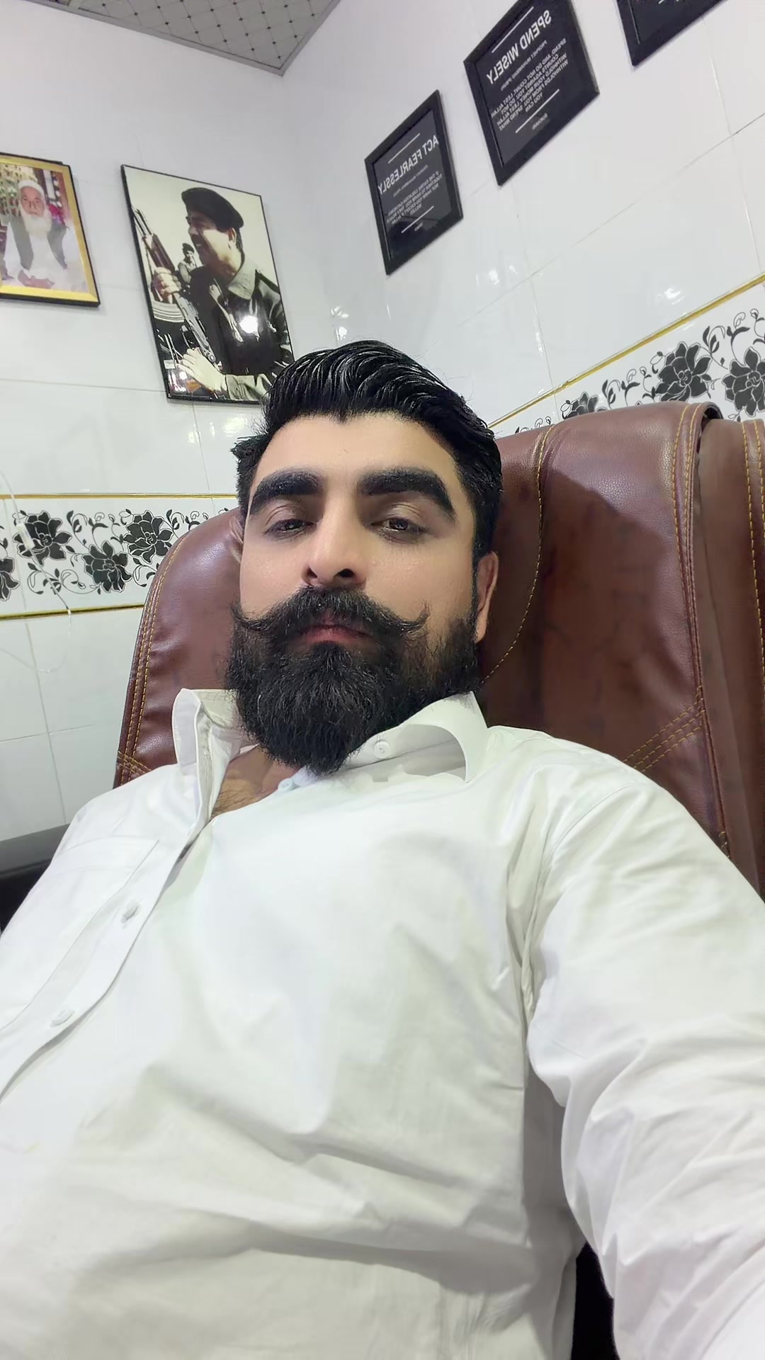 @Faizi Khan