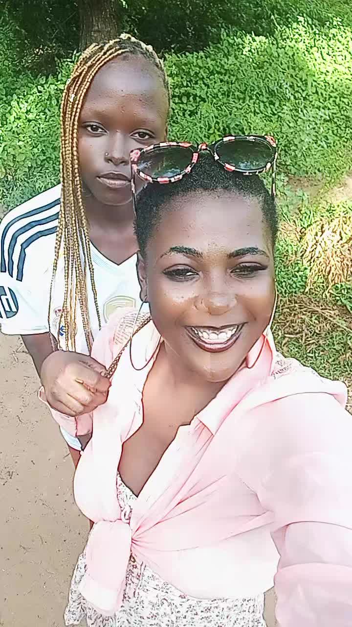 @lydiadiwatamu
