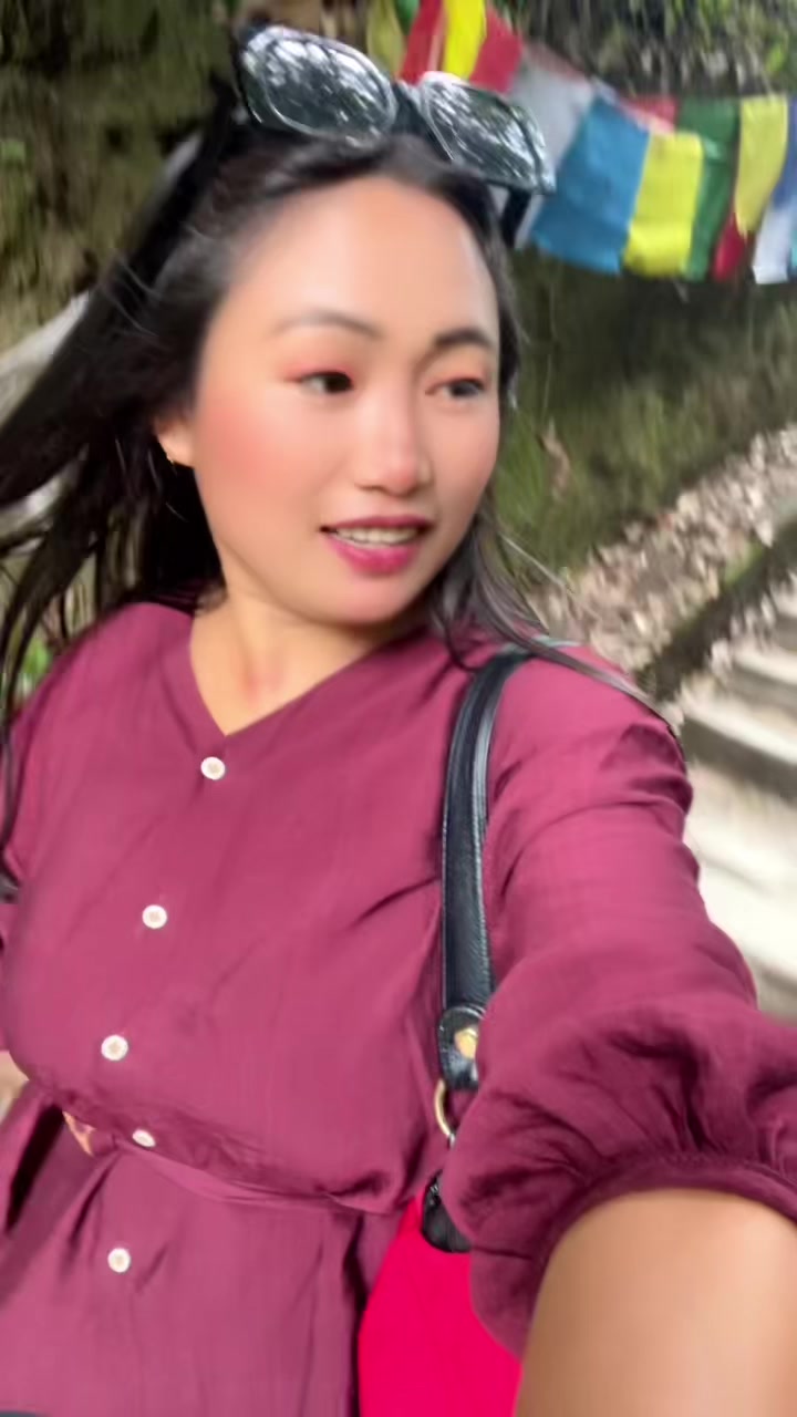 @लिम्माक्षित👸💅🏻🦋🌸