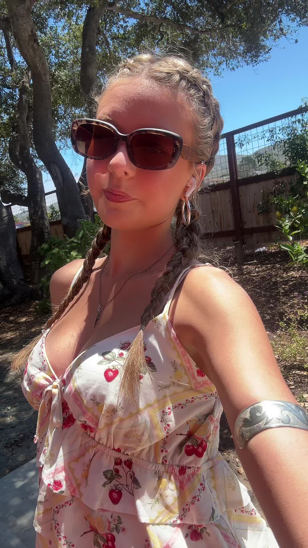 @marls 🍑🍍🍉🍎🥭🍏🫐🥝🍓🍊🍇