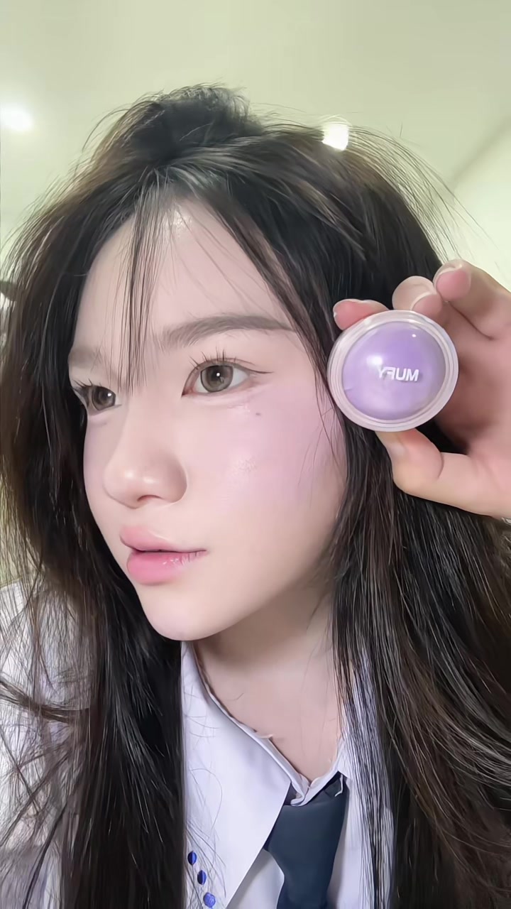 @แอลลี่