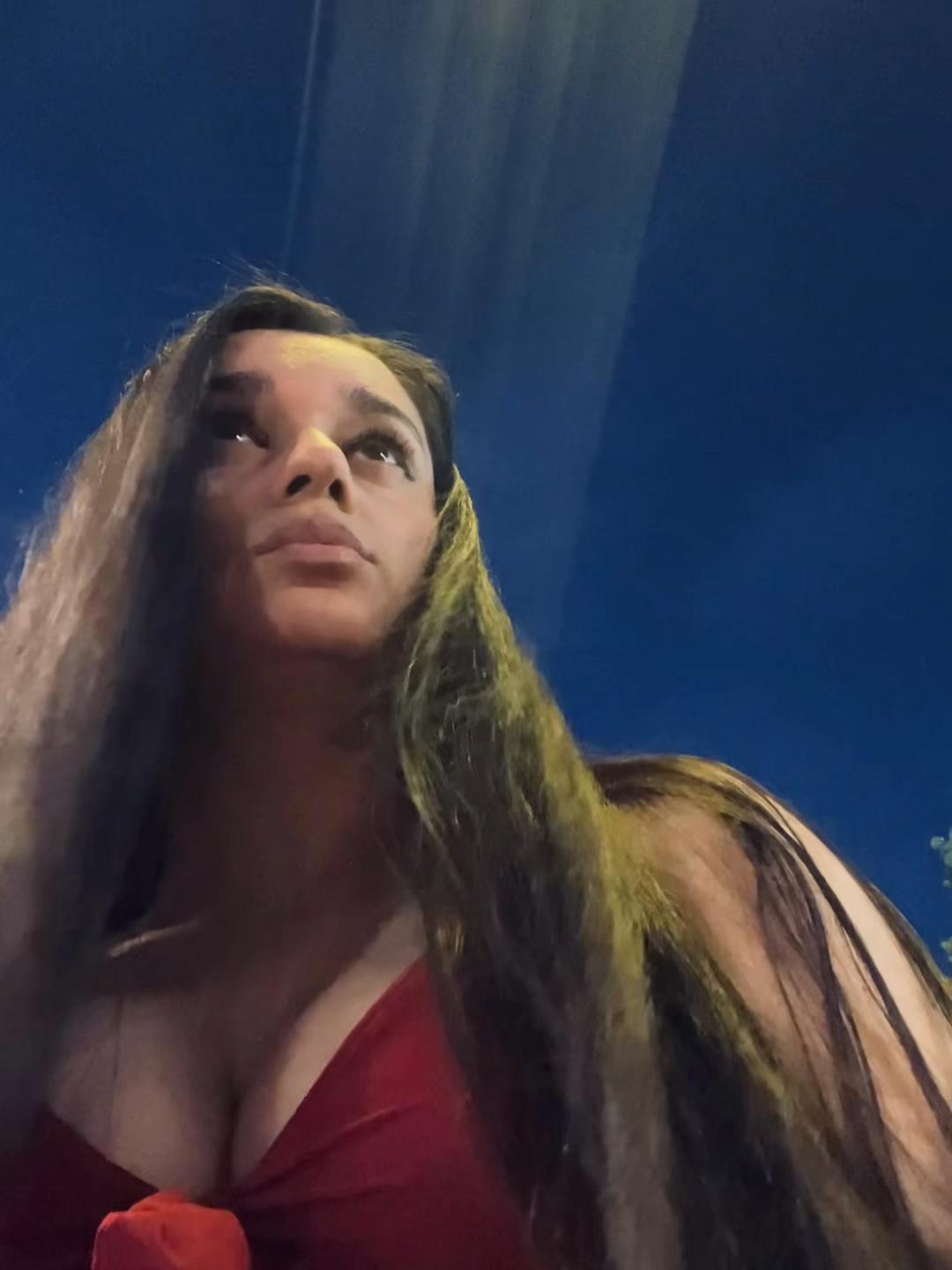 @Zurabovna