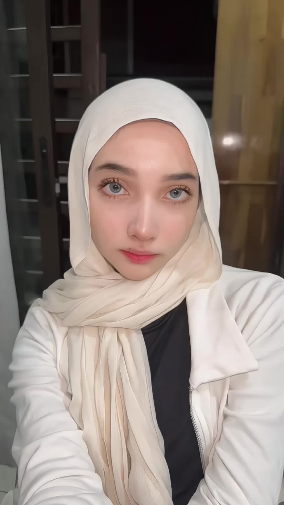 @دينا كارميلا
