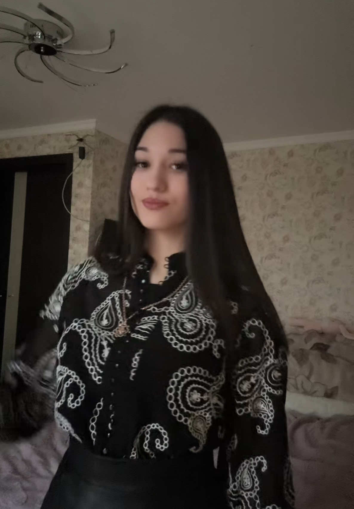 @𝓚𝓻𝓲𝓼𝓽𝓲𝓷𝓪🖤