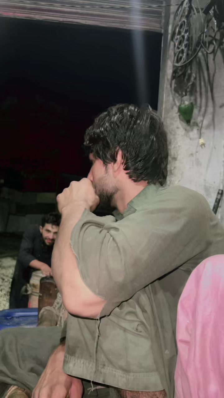 @╰┈⫸ملنگ جان༺👑
