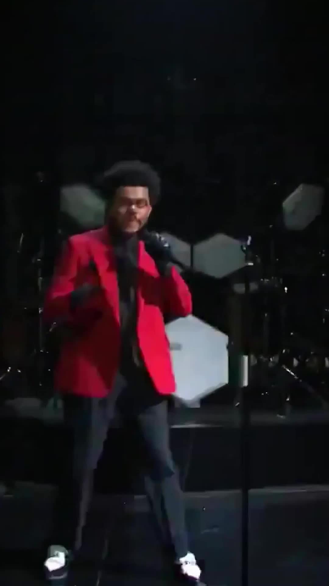 @WeekndWorld
