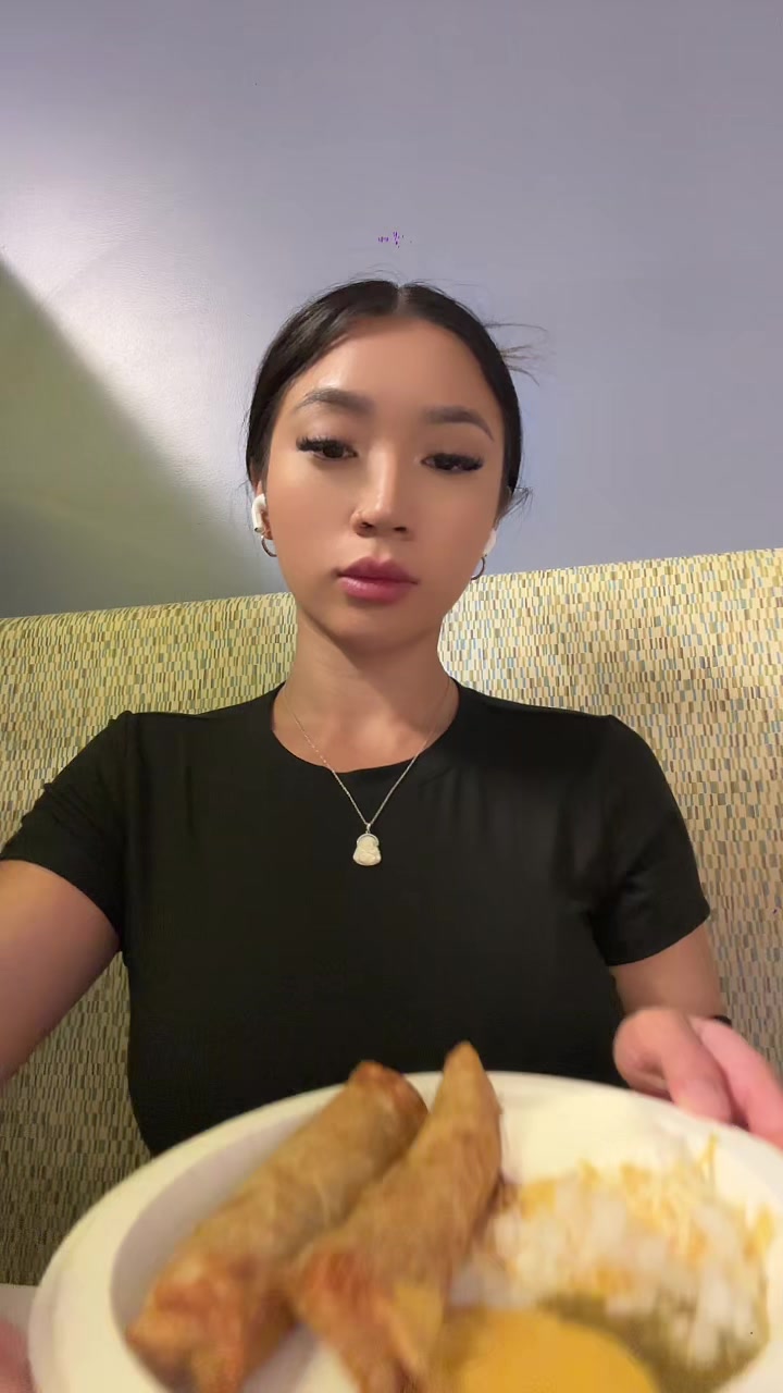 @Tay