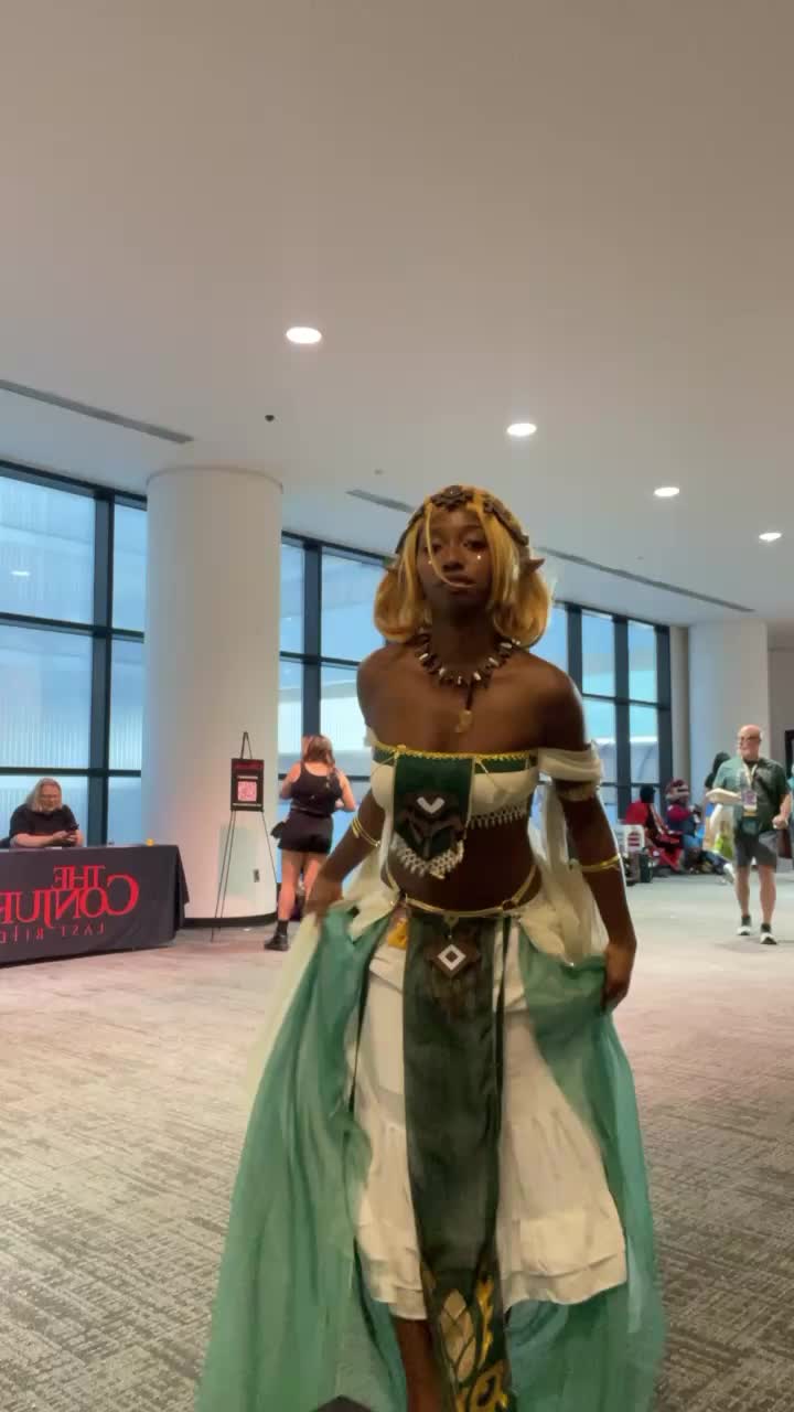 @lluna.cos