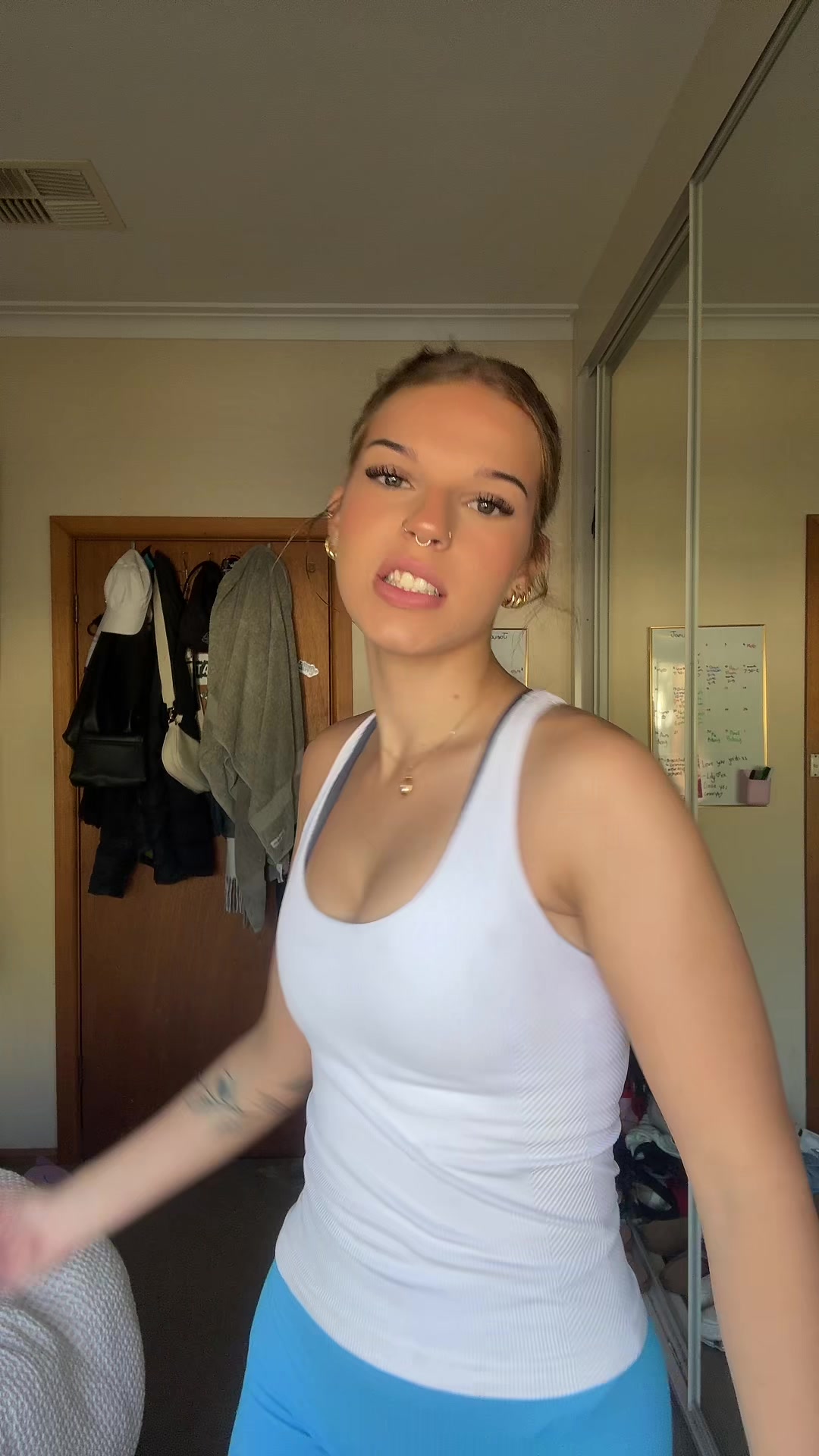 @j