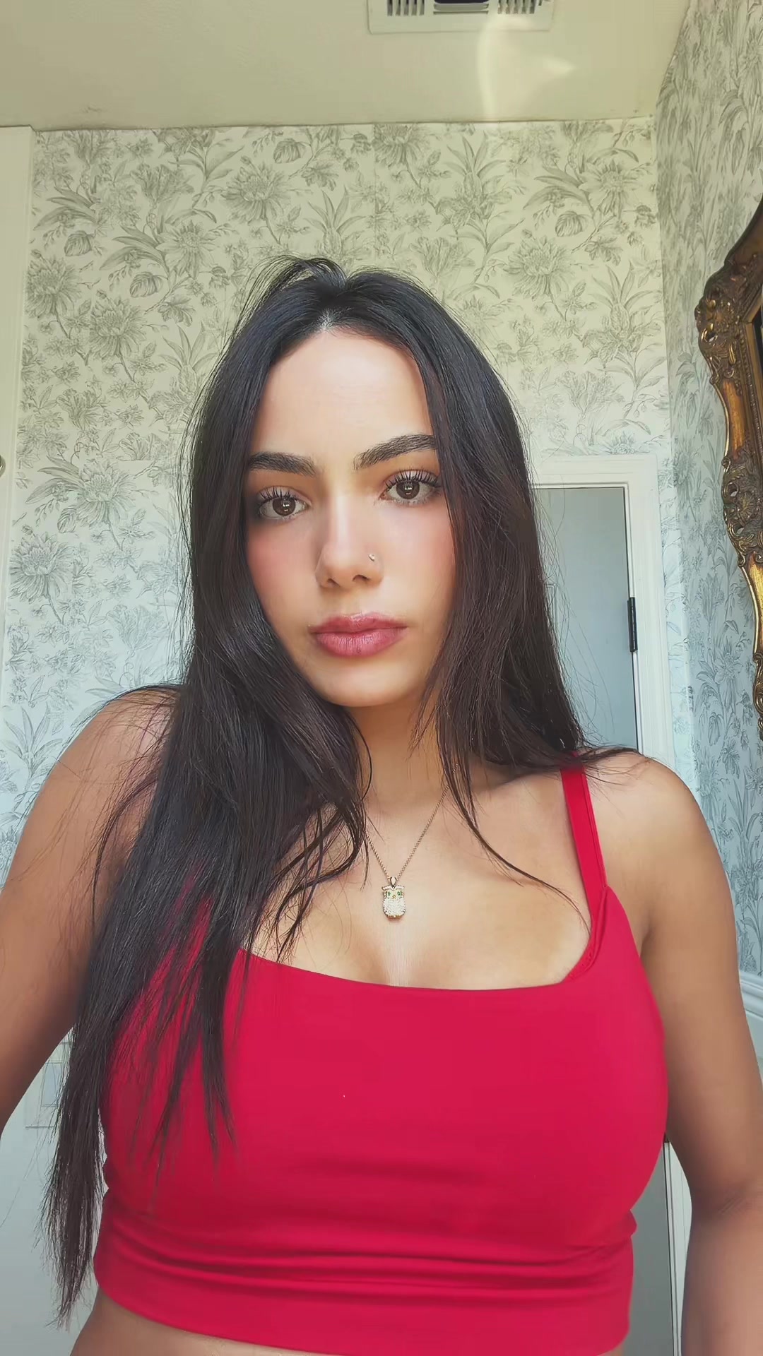 @YelloHelo