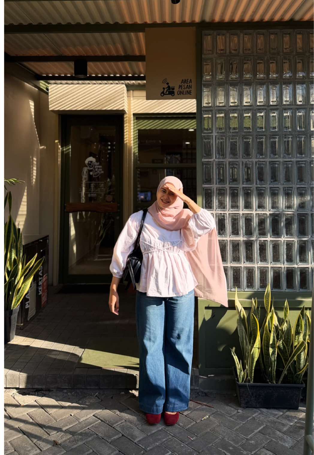 @Fenyamaniah