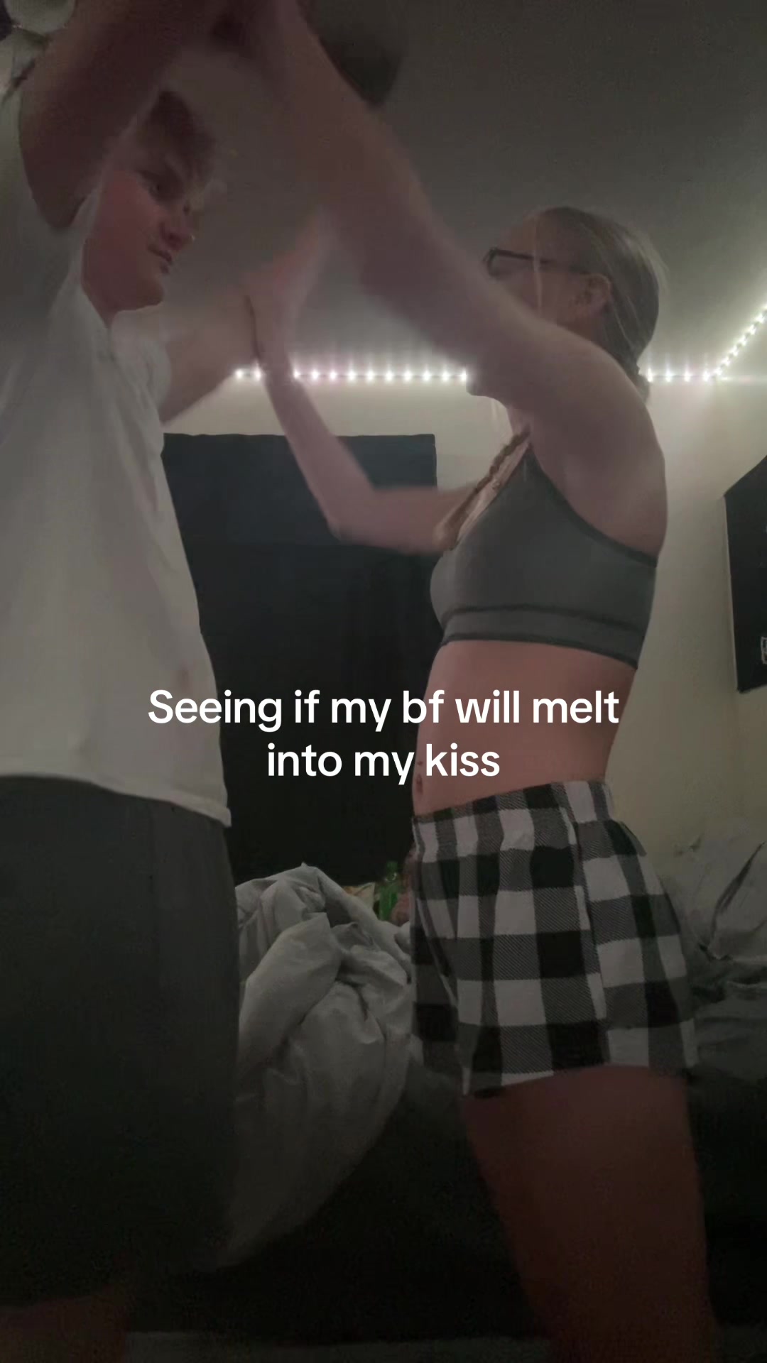 @Chloe