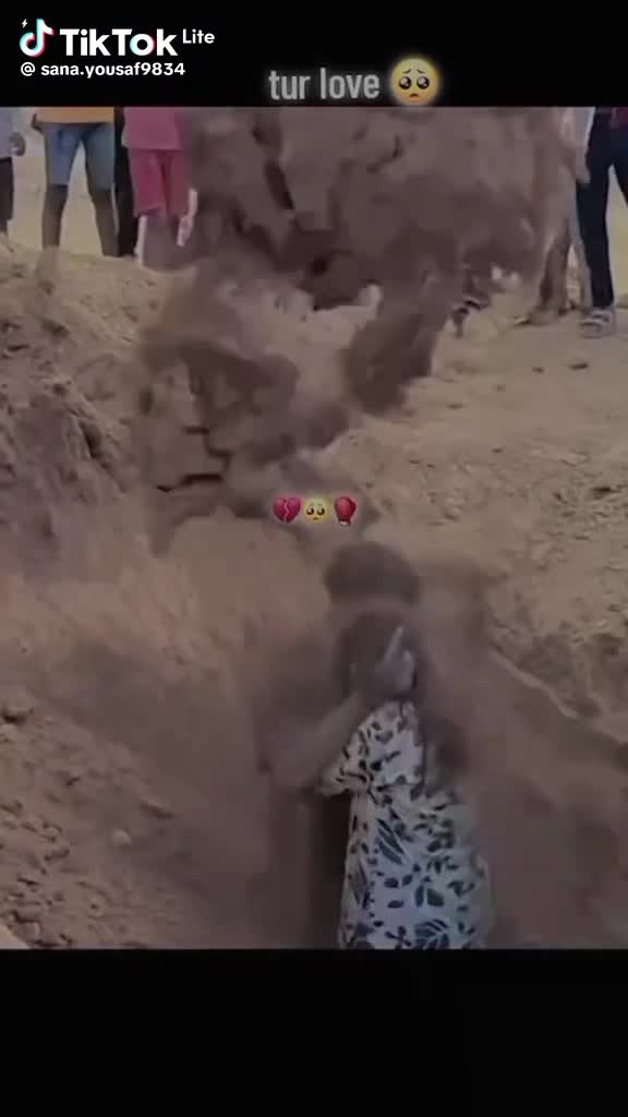 @꧁༒♛ ℜ𝔞𝔫𝔞 𝔠𝔥𝔞𝔫♛༒꧂