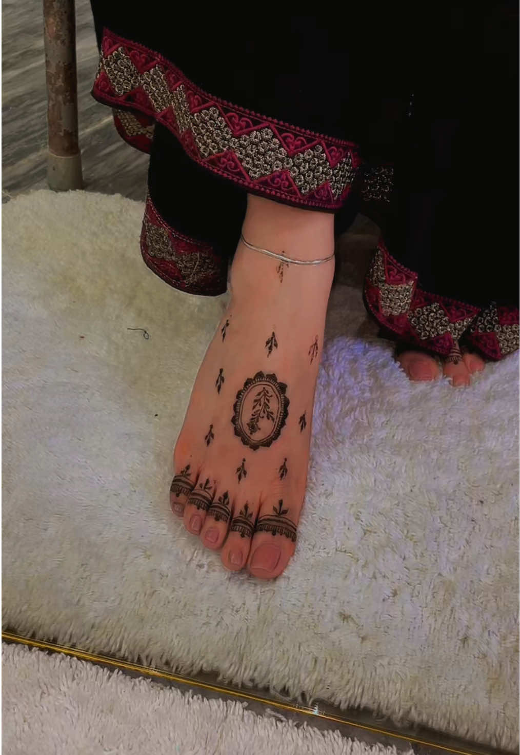@Henna by Laraib Faisalabad🥀🔥