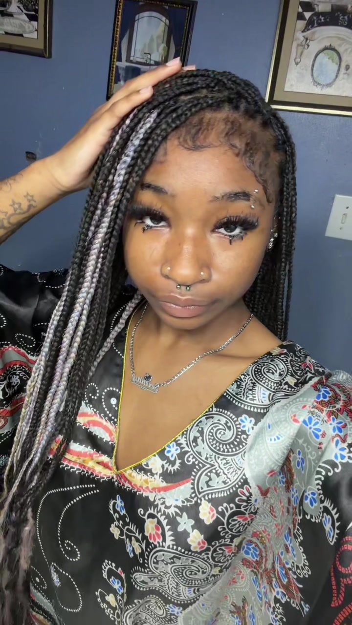 @RENIDAPOOH🧸👩🏾❤️💋👩🏾