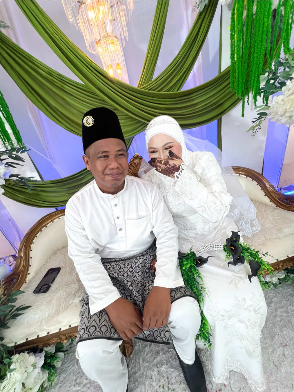 @Adii Shah'zLe
