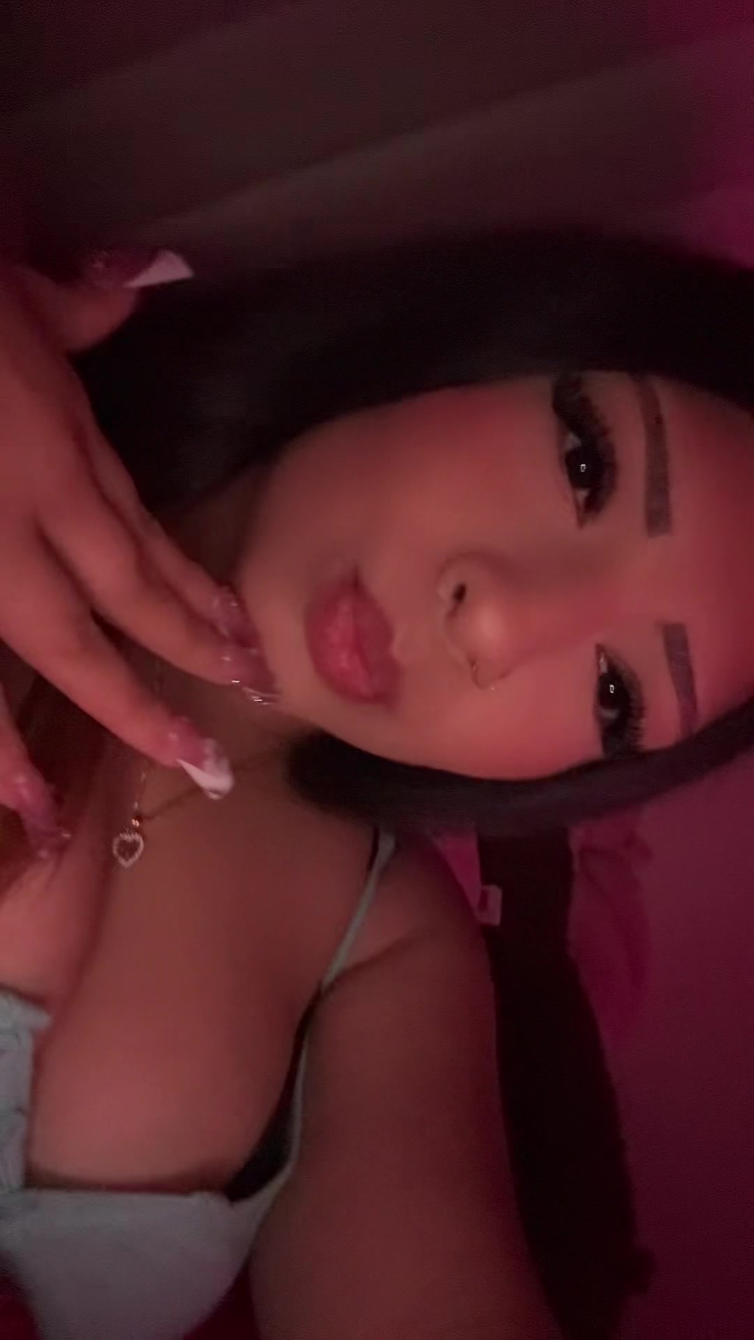 @Ari