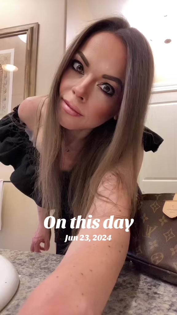 @lovely_leo_eyes