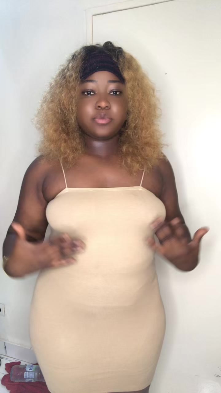 @Oularé la tigresse 🐅 👩🍳🍫
