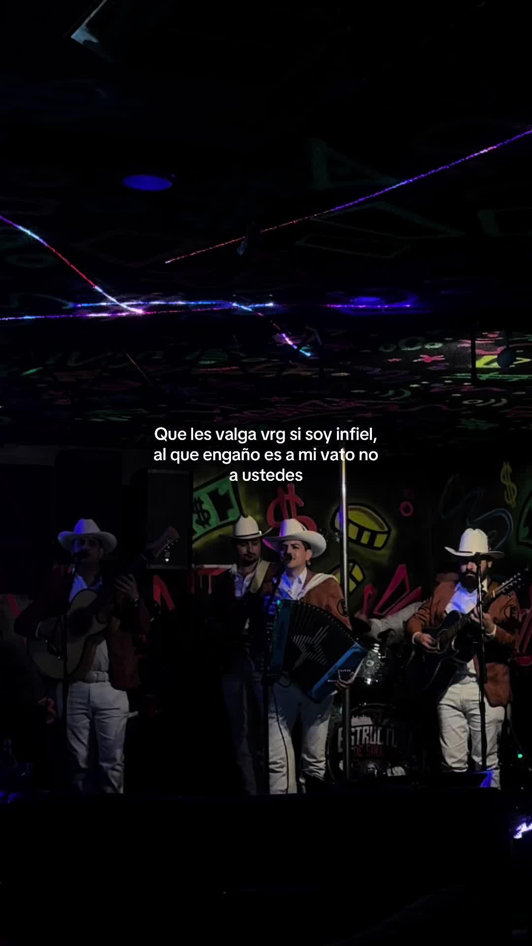 @𝑩𝒓𝒊𝒈𝒛 ✰
