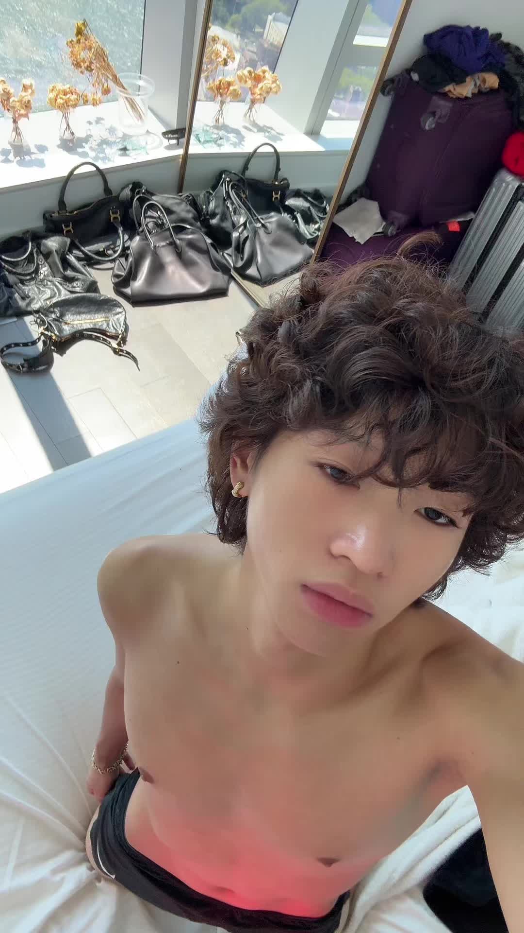 @brattyboochie
