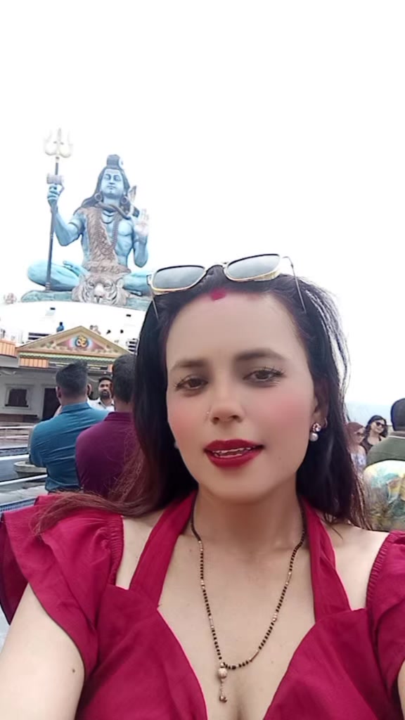 @Sanaya San