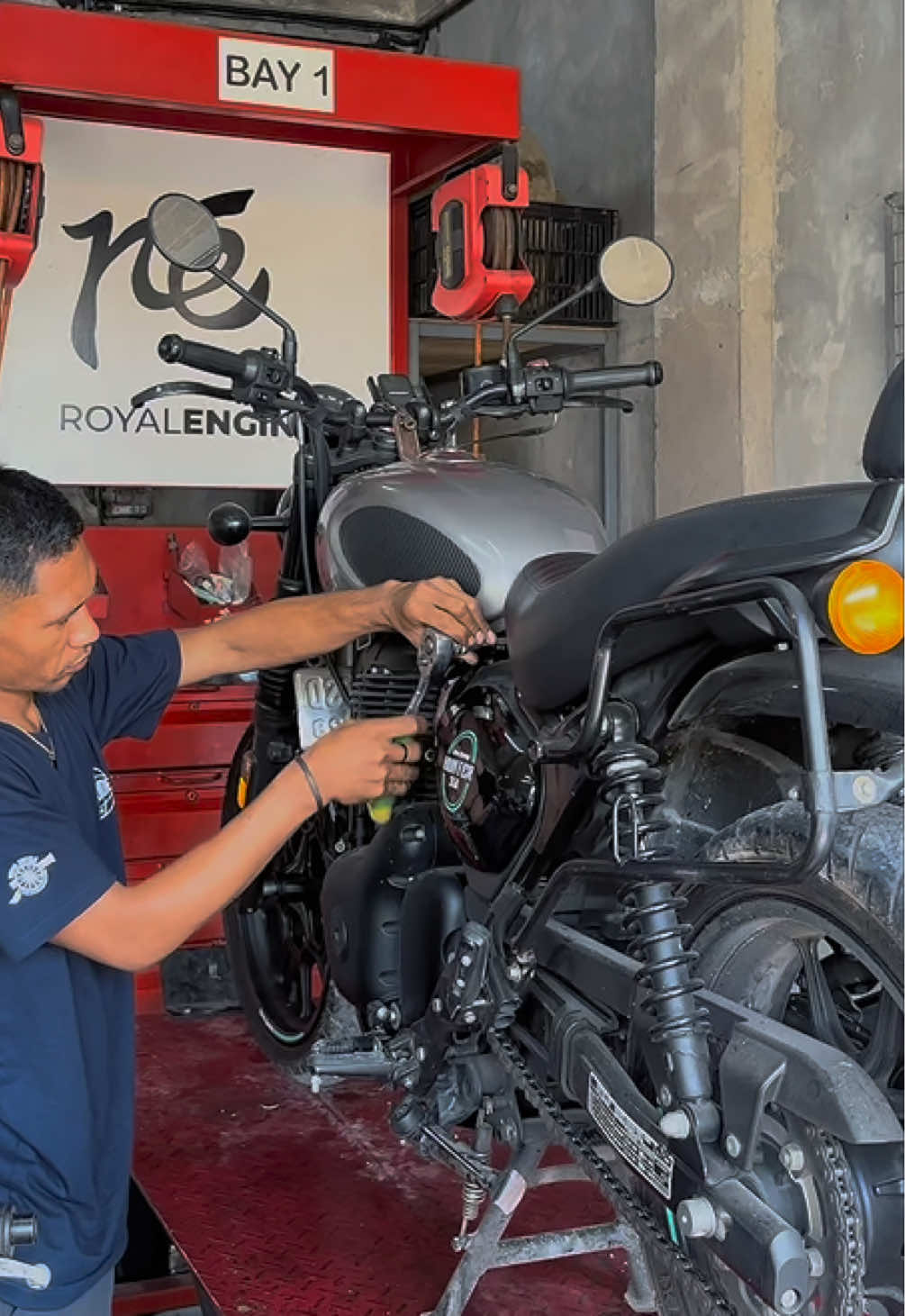 @Royal Engine