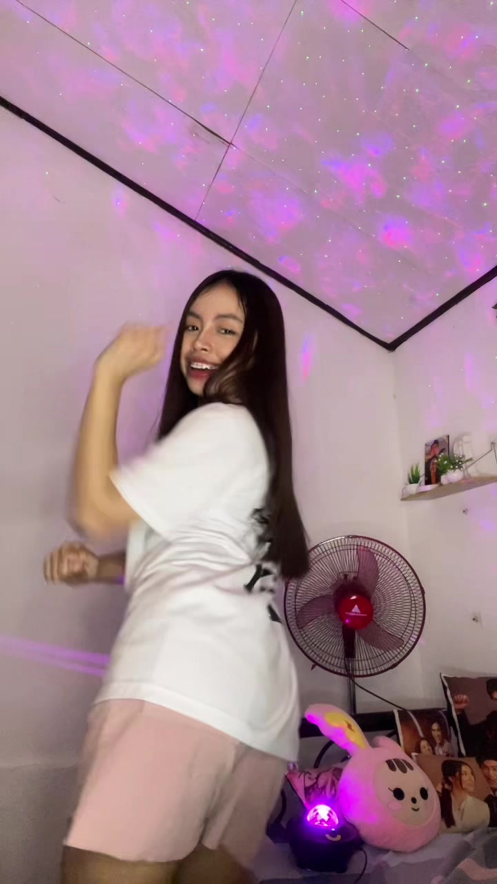 @Christy