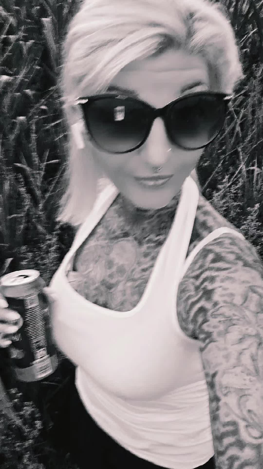 @Chaosqueen8282