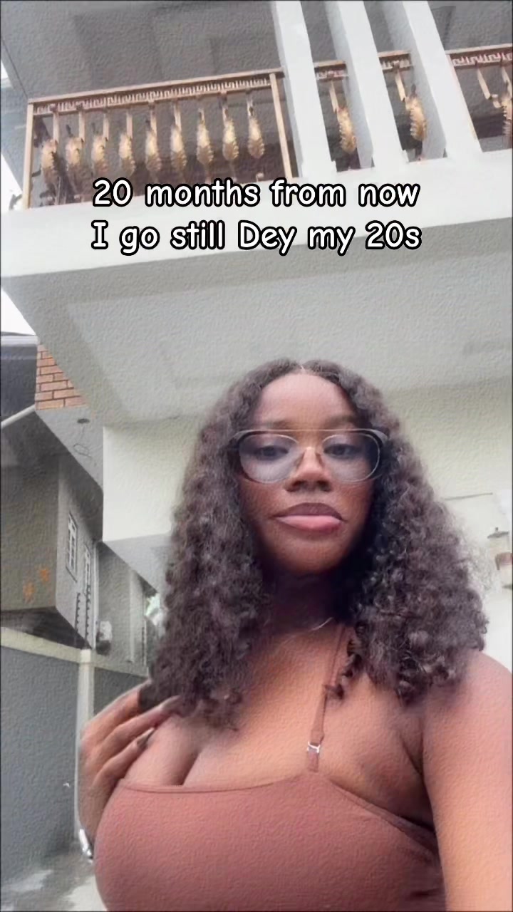 @๐๐ฎ๐ง๐๐ซ๐ก๐๐ก๐ฒ