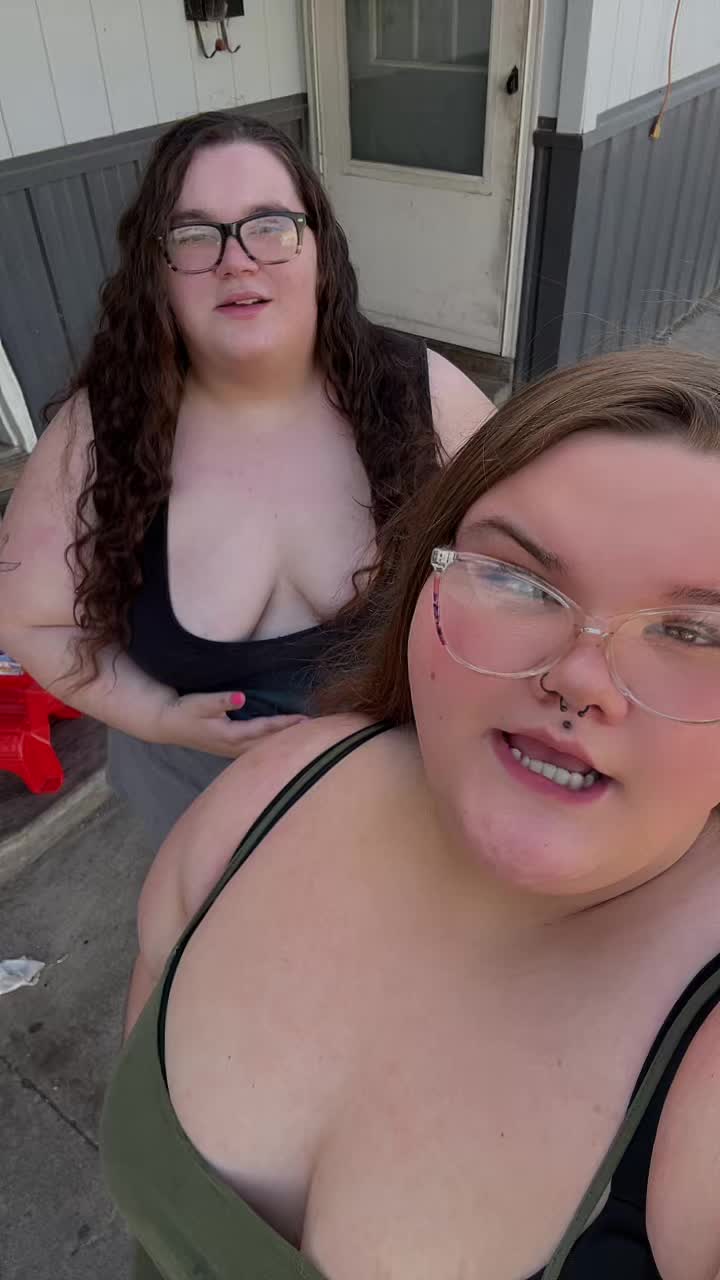 @Maddie💙🏳️&zwj;🌈