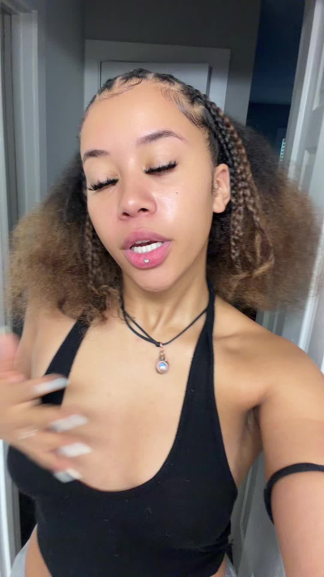 @Asanda