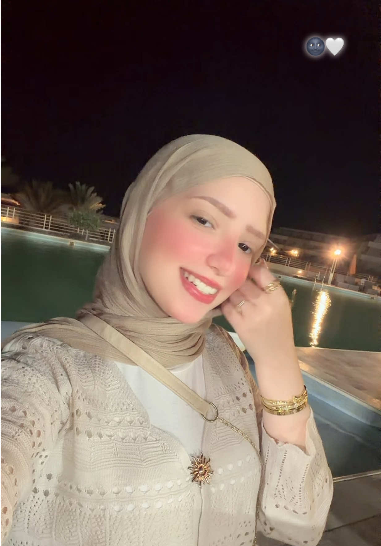 @كائن الاورنچ 🧡