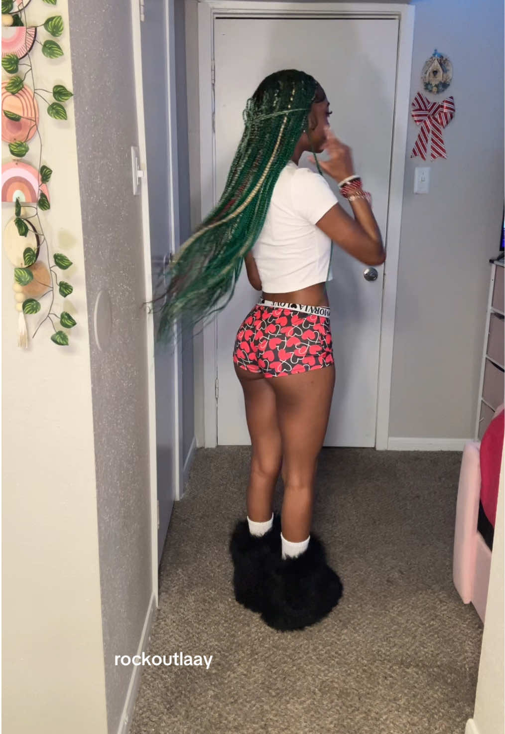 @rockoutlaay
