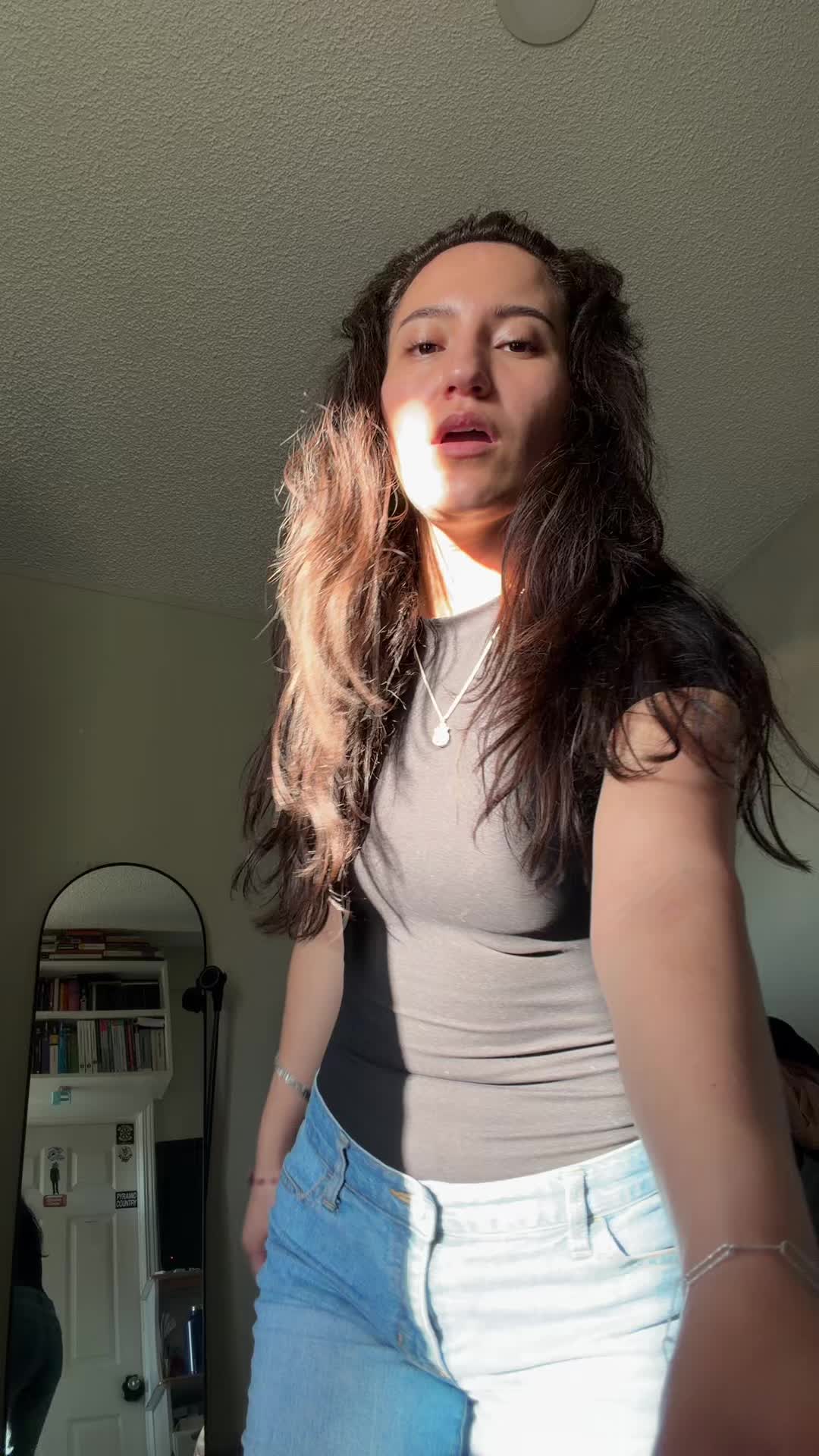 @indiyazrm