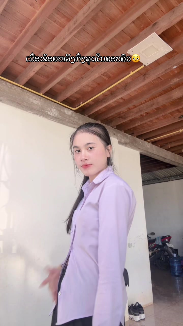 @ແມ່ຄ້າໄກ່_ (ຮັບຖ່າຍຮູບ)📸