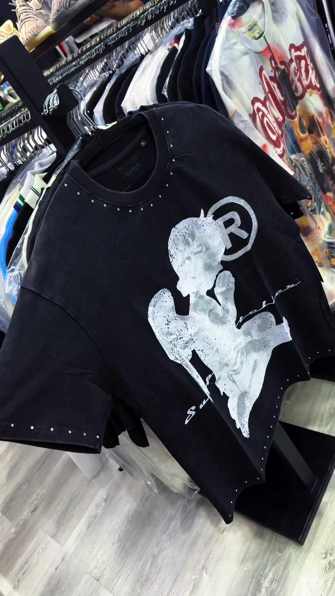@Thechaserfashion