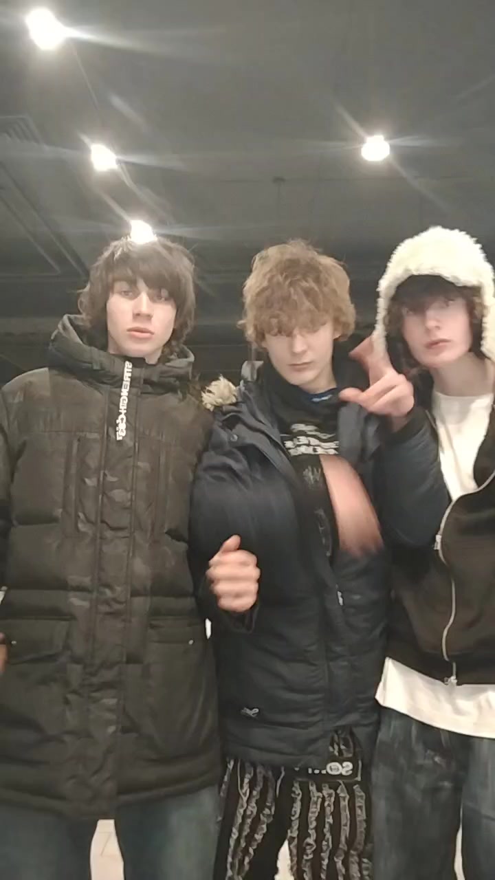 @дилер