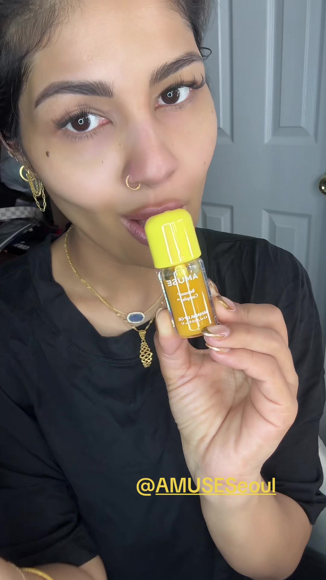@MakeupLaveena