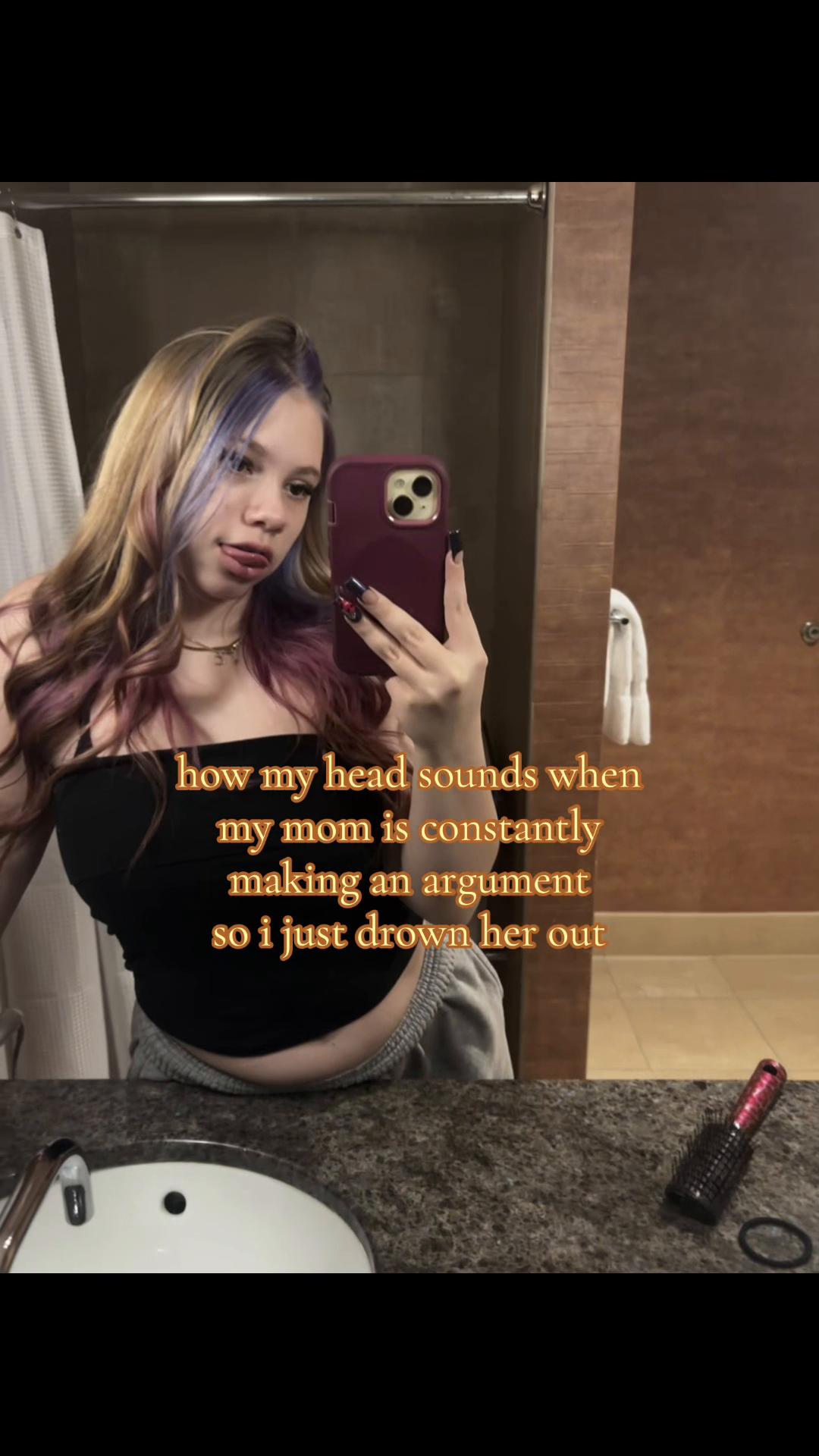 @👻