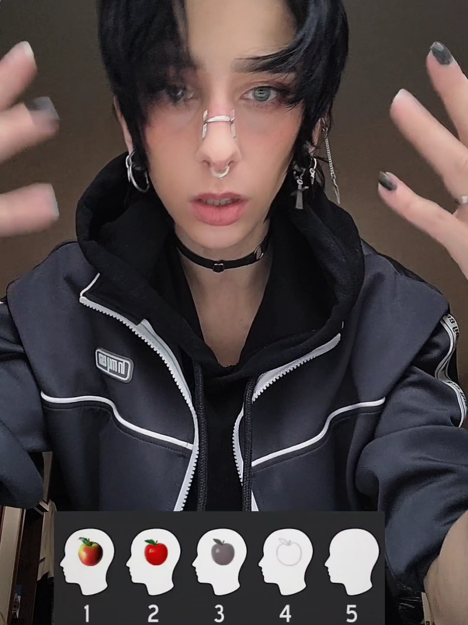 @Ania Phantomhive