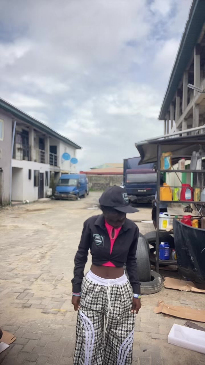 @iamroxy 🥰