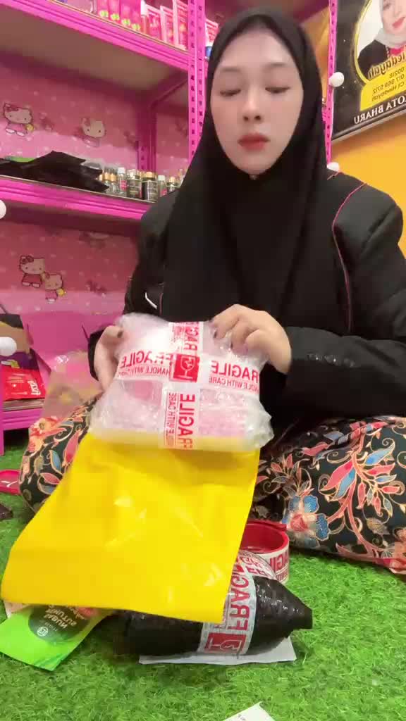 @Ct Hiedayah (Cik Siti Full)