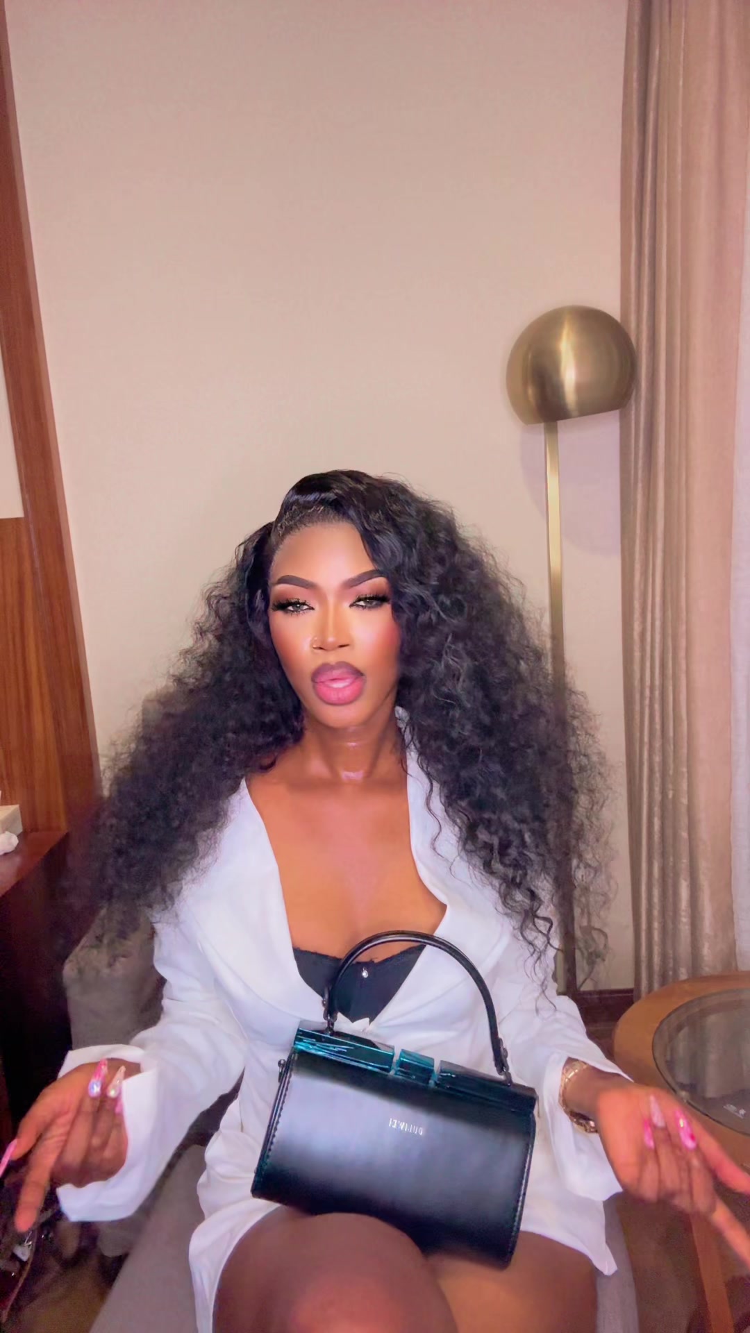 @Mirabelle ❤️🦋🇬🇳