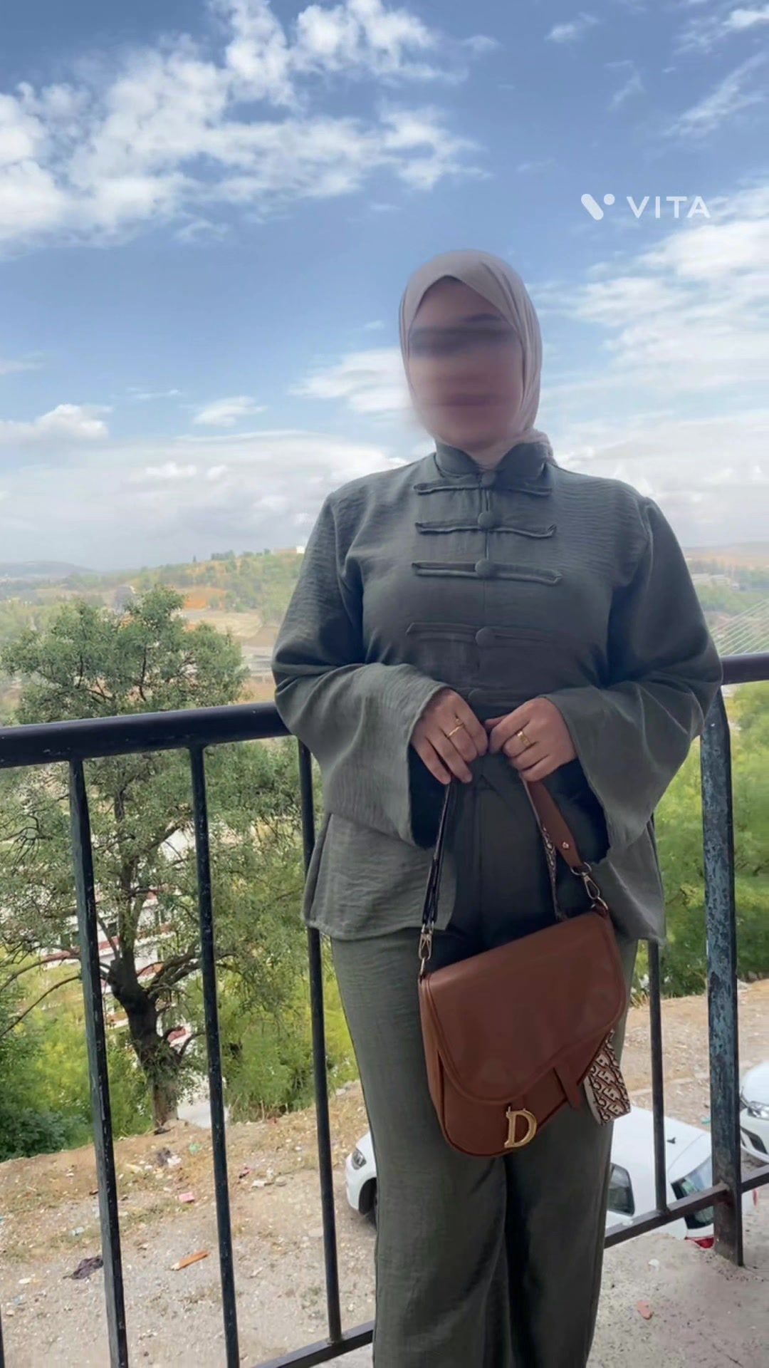 @Madjda élégant