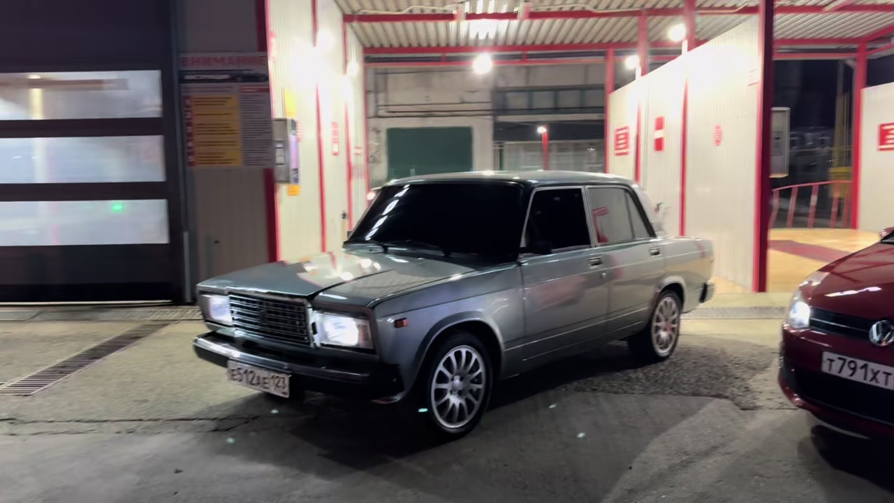 @🚗
